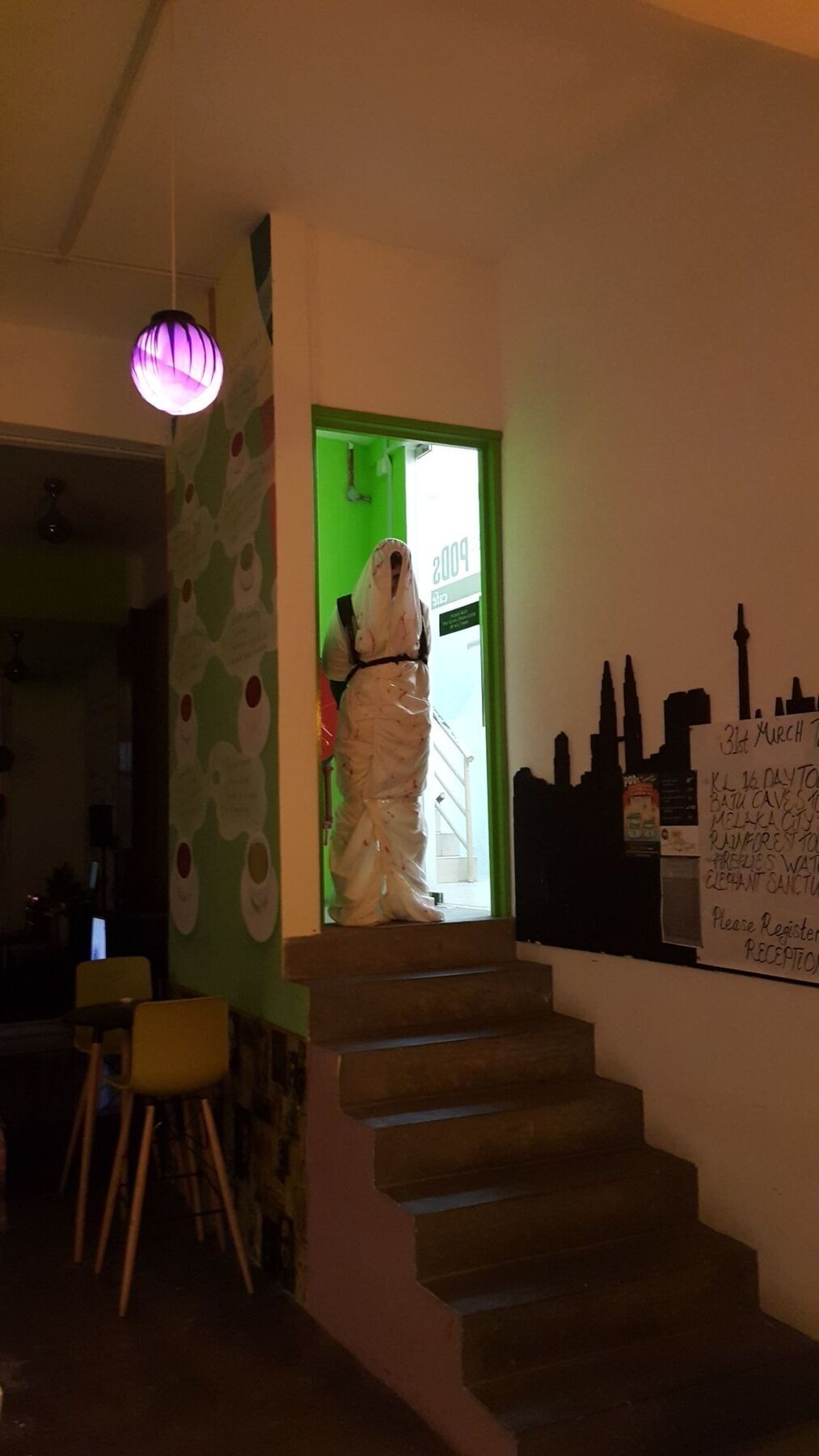 Pods The Backpackers Home & Cafe, Kuala Lumpur Exterior photo