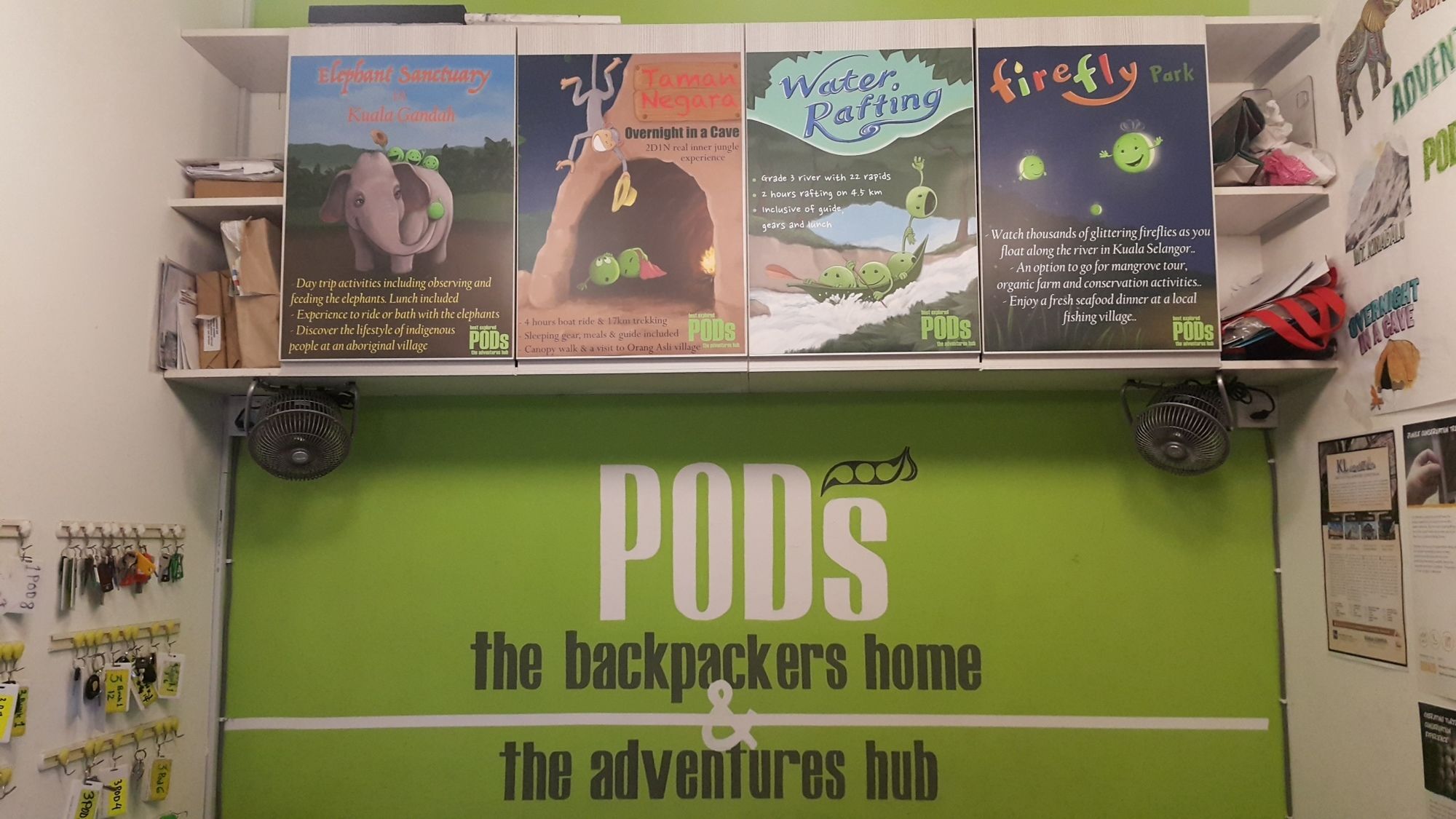 Pods The Backpackers Home & Cafe, Kuala Lumpur Exterior photo